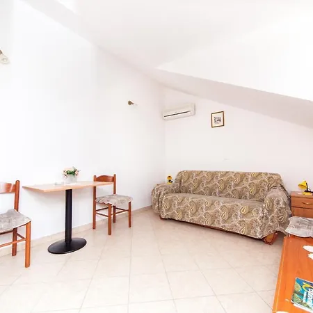 Apartment Darrer